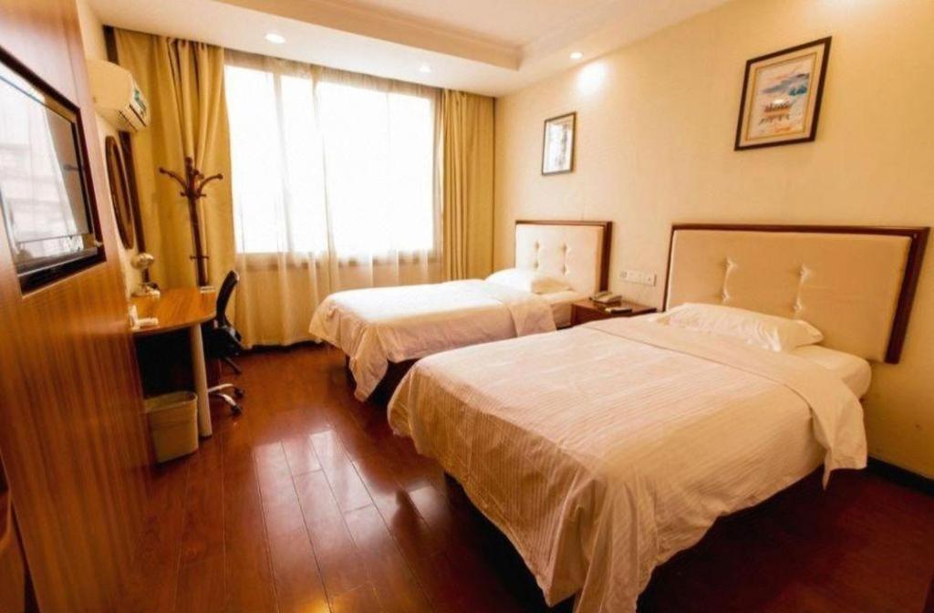 Greentree Inn Suzhou Guanqian Yangyuxiang Metro Station Business Hotel Exterior photo