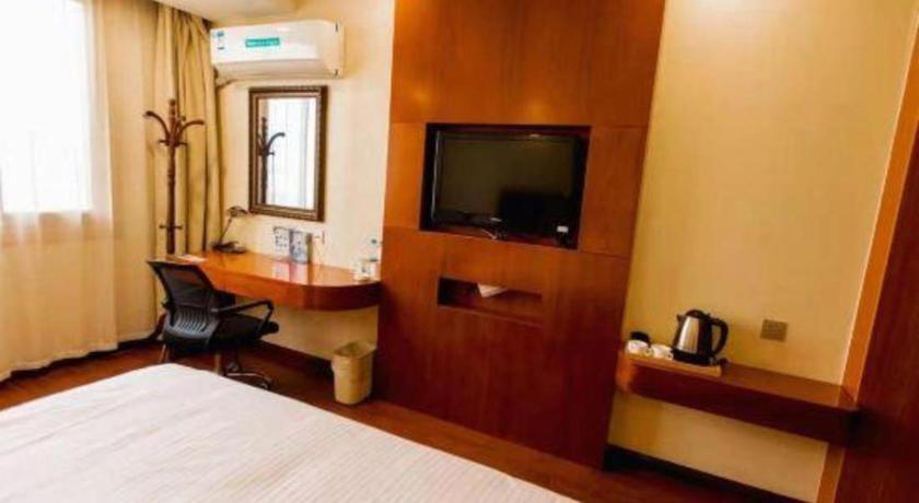 Greentree Inn Suzhou Guanqian Yangyuxiang Metro Station Business Hotel Exterior photo