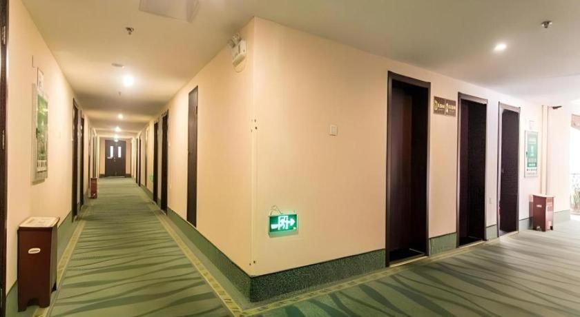Greentree Inn Suzhou Guanqian Yangyuxiang Metro Station Business Hotel Exterior photo